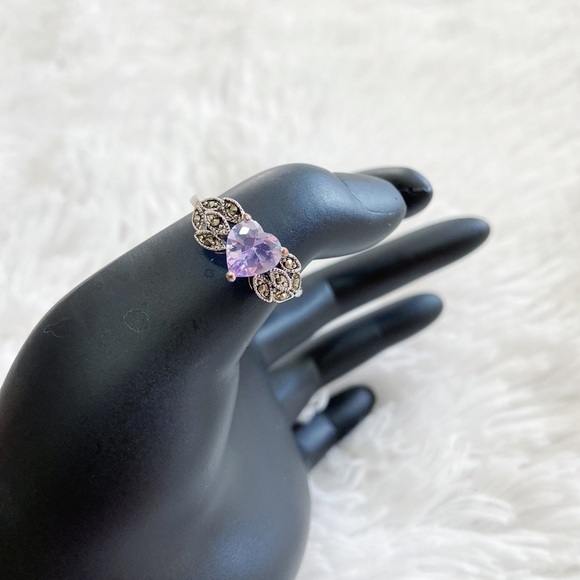 Amethyst Heart Ring Size 10 - Picture 2 of 6
